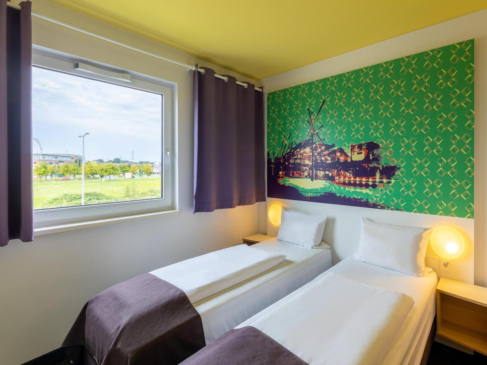 B&B Hotel Oberhausen Am Centro Екстериор снимка