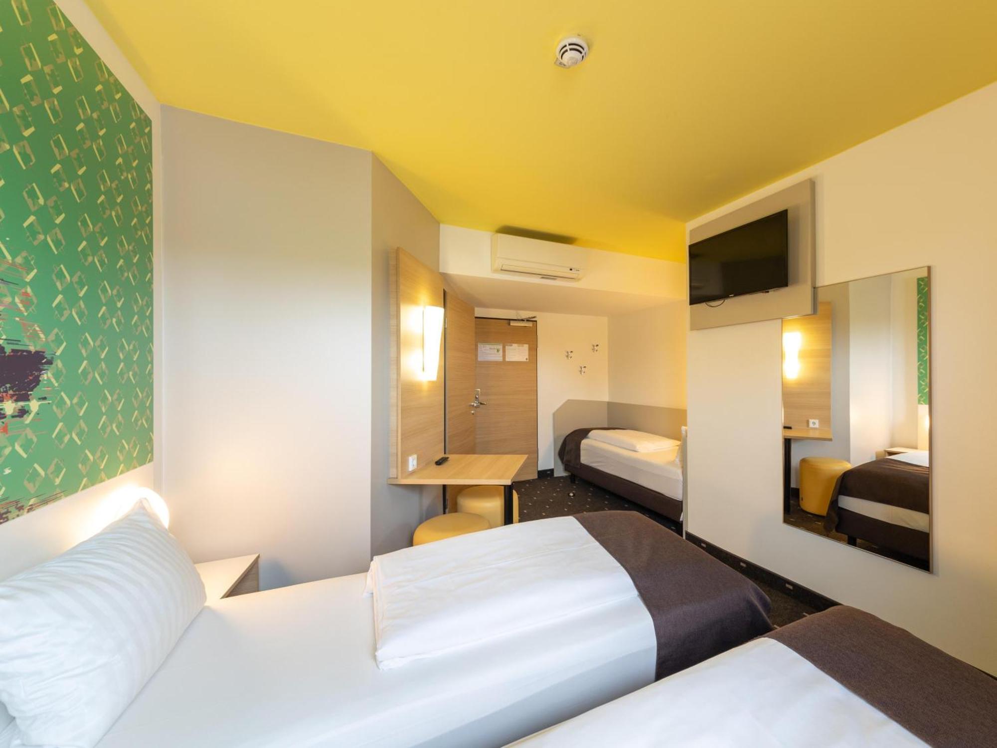 B&B Hotel Oberhausen Am Centro Екстериор снимка